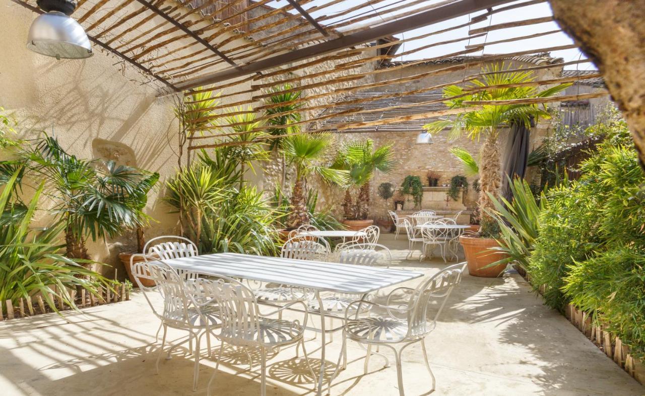 Le 215 Gambetta Boutique Hotel En Provence Cavaillon Kültér fotó