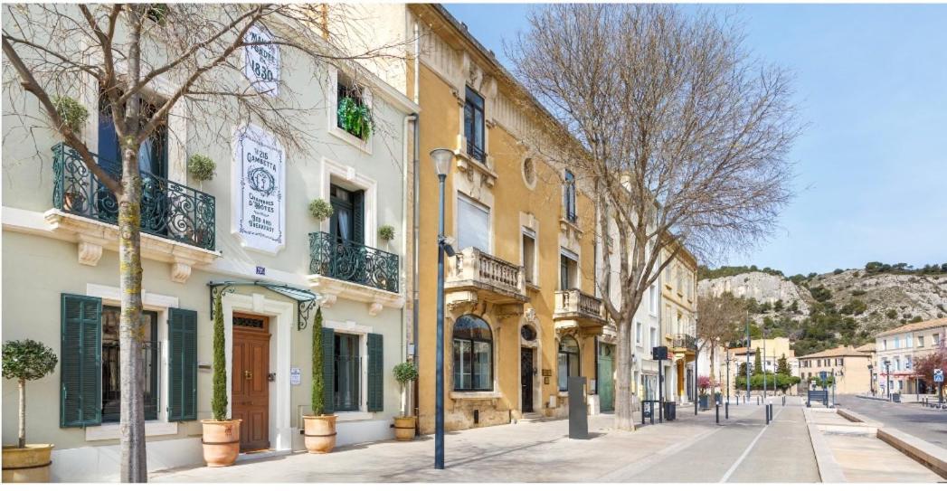 Le 215 Gambetta Boutique Hotel En Provence Cavaillon Kültér fotó